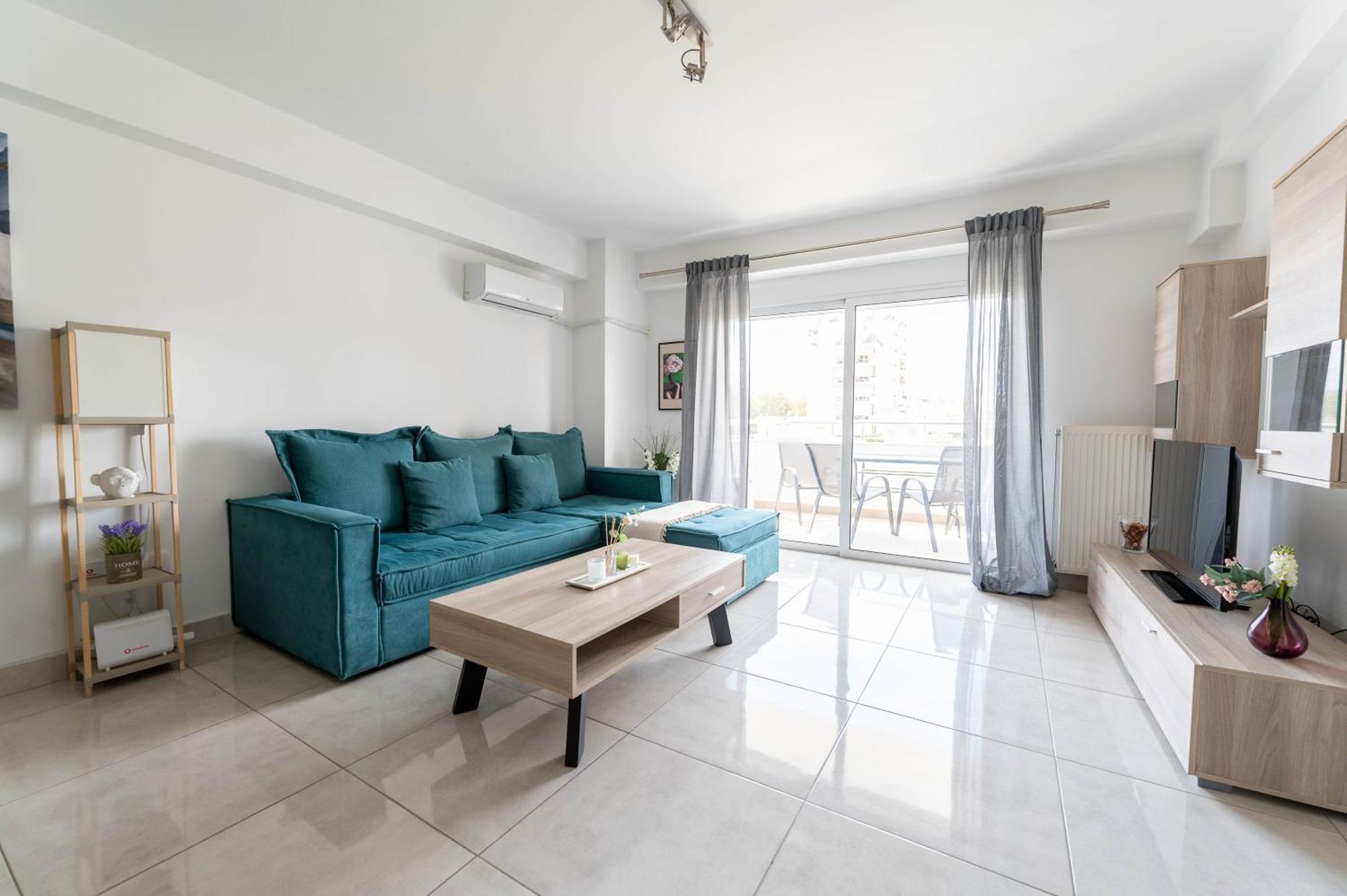 Modern Spacious Apartment Located In Le Pirée Extérieur photo
