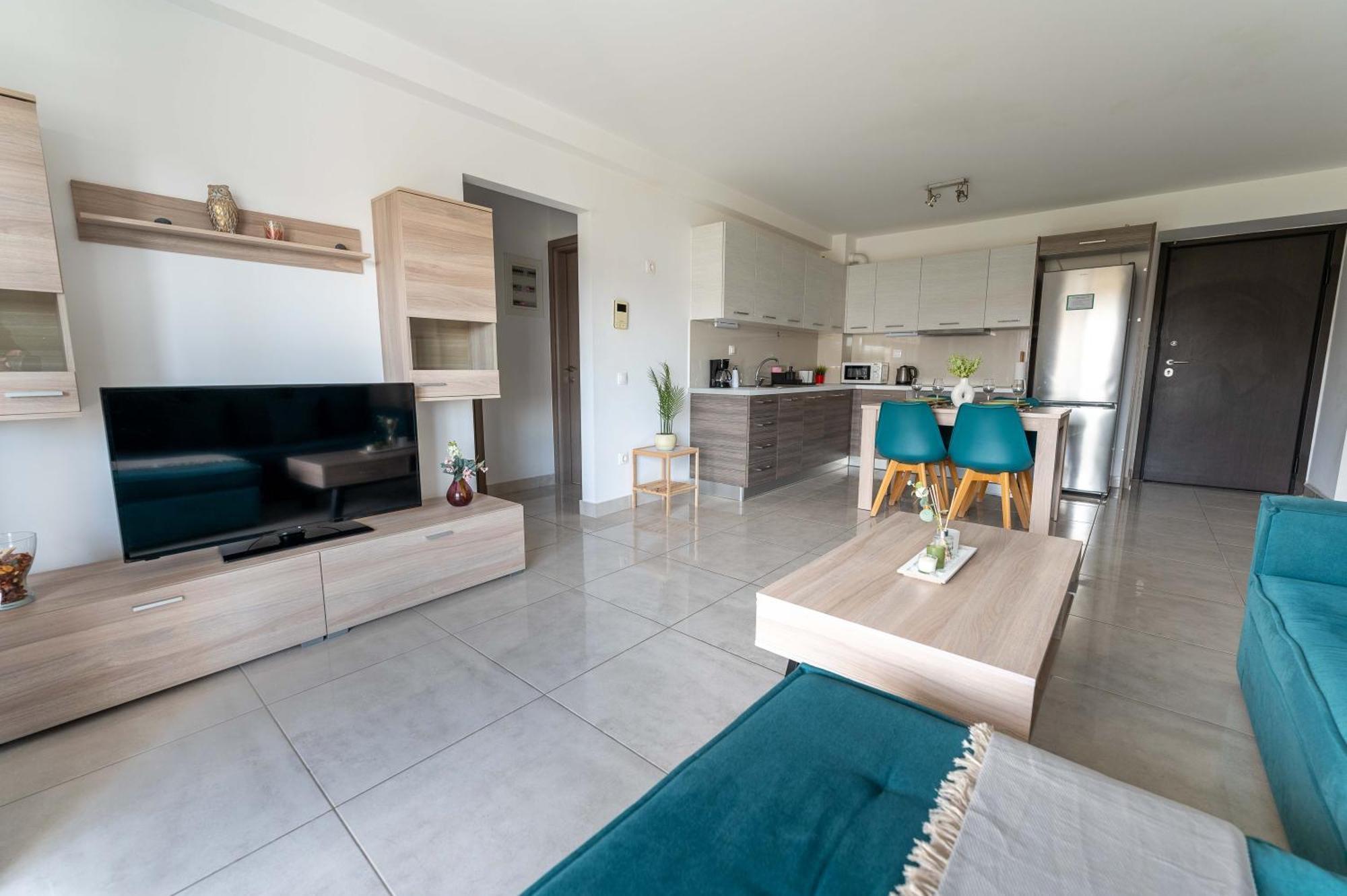 Modern Spacious Apartment Located In Le Pirée Extérieur photo
