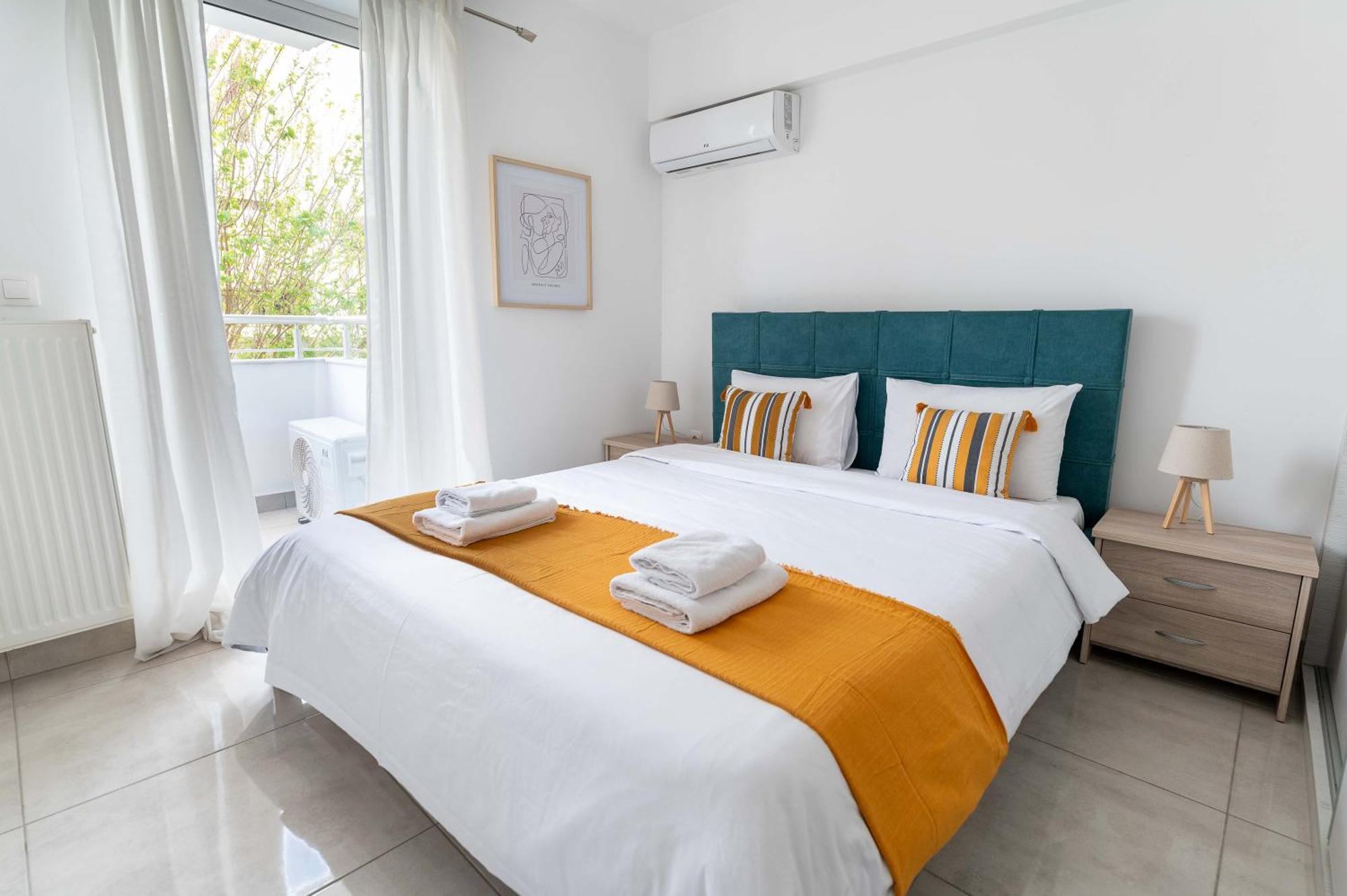 Modern Spacious Apartment Located In Le Pirée Extérieur photo